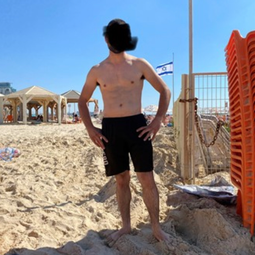 חרדית חרמנית שלי קופצת לי על הזין בסתר מבעלה