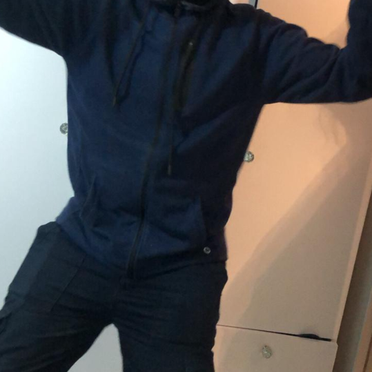 Kityuhbvcddfvbhh