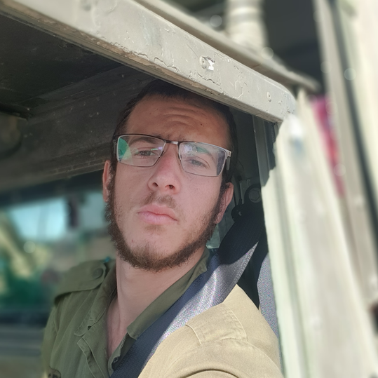 אלי21