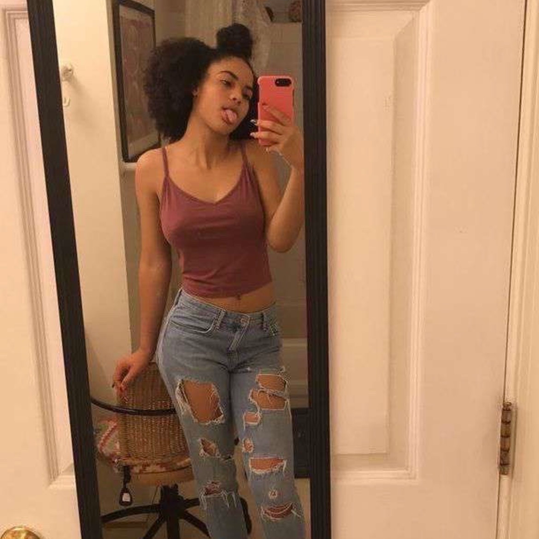 Ella3859